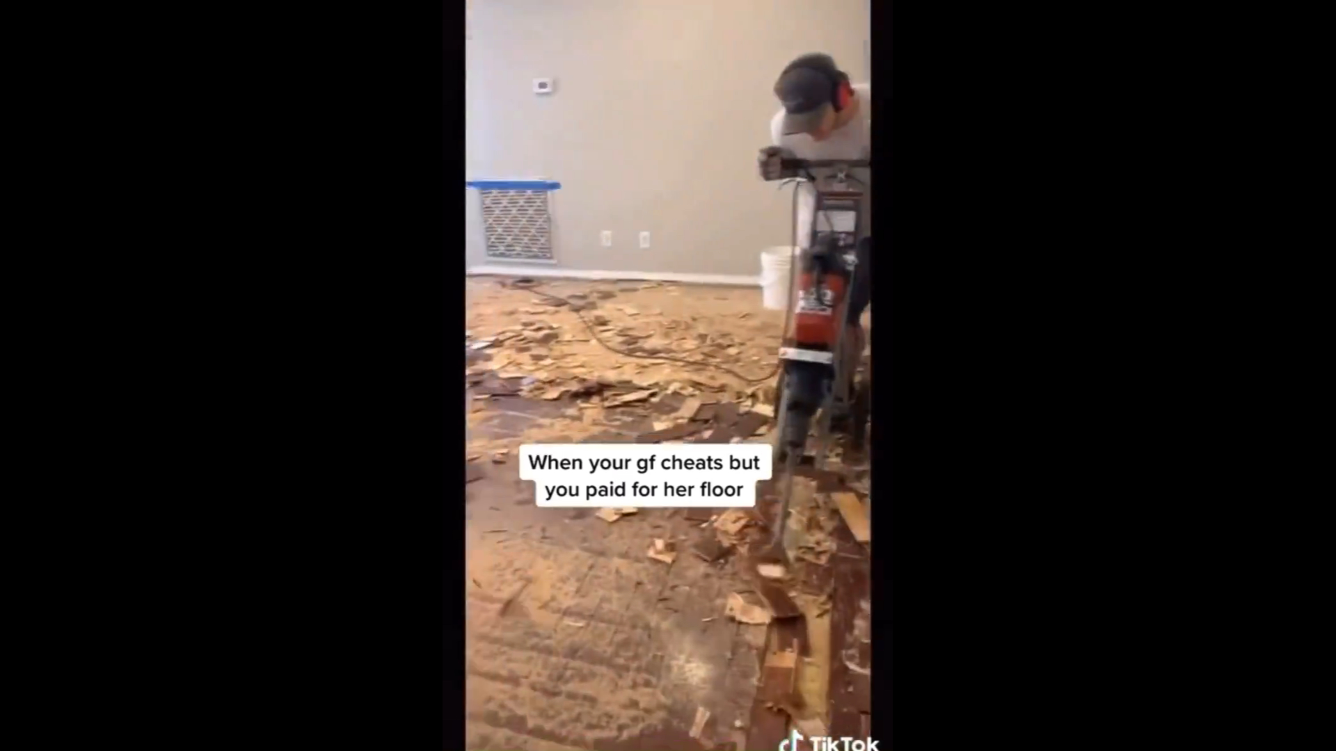 Boyfriend Removes the Entire Floor From Her Apartment After She Cheats—Her Reaction Is Priceless!
