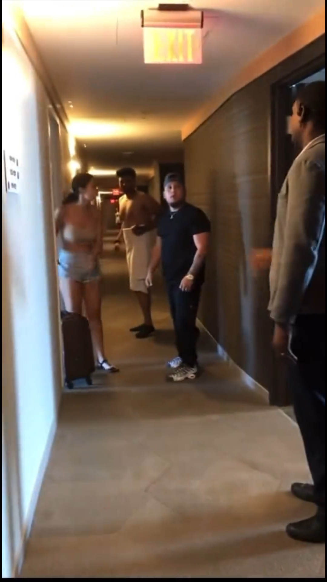 He Tattooed Her Name… and She Still Did Him Dirty! 😱 | Intense Hotel Argument Caught on Camera!