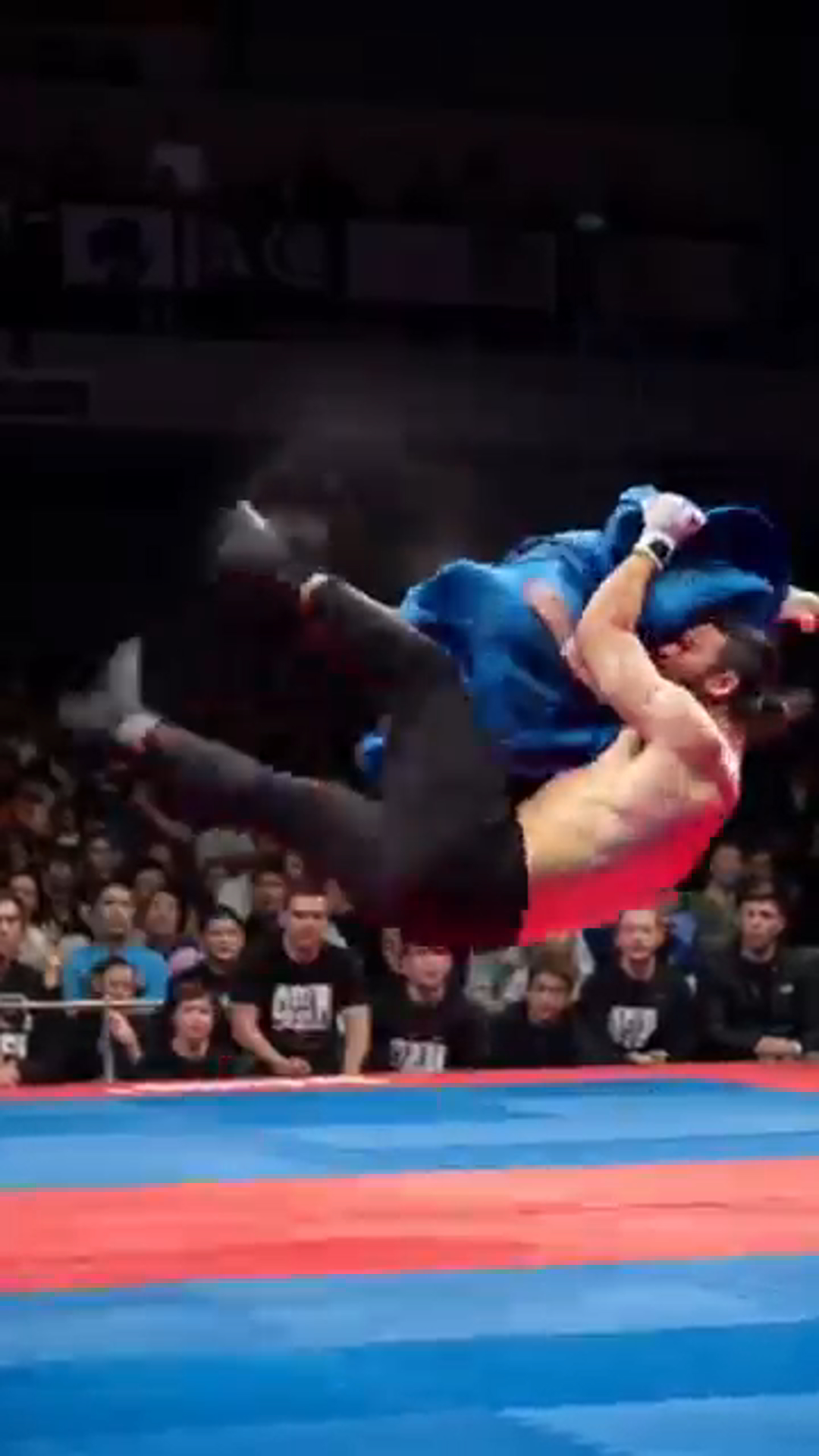 Shaolin Monk Stuns Opponents with a Dazzling Reveal! ⚡🥋