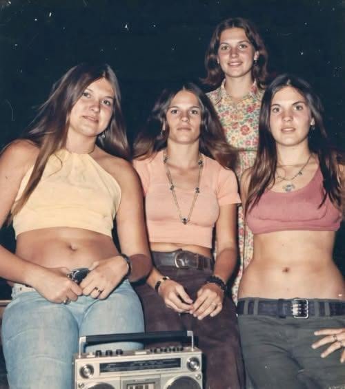 The Evolution of Style: How Fashion Has Transformed Since 1915