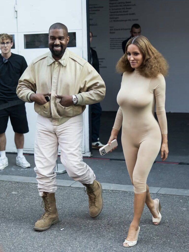 Ye and Bianca Censori Spotted in Switzerland — Fans Can’t Stop Talking About Their Surprise Getaway 👇 See more